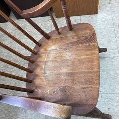 【ジモティー割引で最大15％OFF⭐️】ロッキングチェアの画像