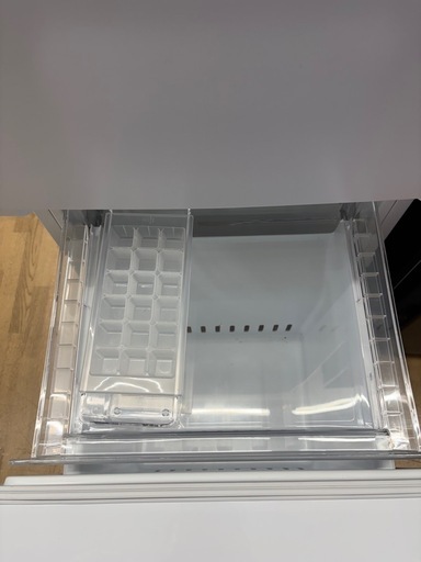 【ドリーム川西店限定】☆ジモティー見たよ割引☆2ドア冷蔵庫 REFAGE YRZ-F15LW 156L 2024年製 動作確認済み 【