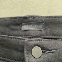 ユニクロウルトラストレッチジーンズの画像