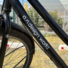 【27インチ 自転車 黒】a.n.design works★FREE POWERカスタム★軽く漕げる★通勤通学に  ビックタイヤの画像
