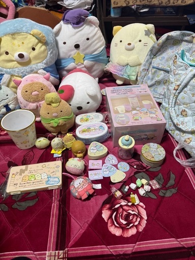 キャラクター大量　サンリオ　リラックマすみっこぐらし　しんちゃん　ポケモン すみっコぐらし、リラックマ、たれぱんだ…90年で1000以上のキャラを 