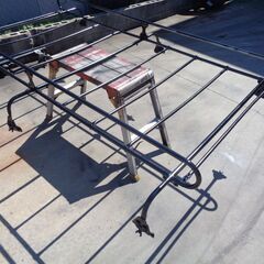 ☆スズキエブリDA64Vのルーフキャリアです。車検対応品です。黒塗装です。の画像