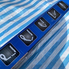 ライトとスタンド付きの大型拡大鏡の画像