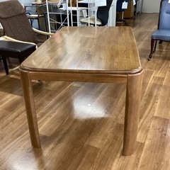 ダイニングテーブル【町田市再生家具】　253819の画像
