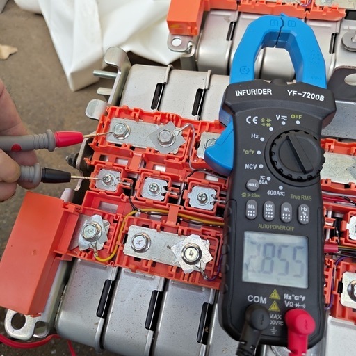 ZE0 日産リーフ リチウムイオンバッテリー セル【右】56枚セット プレート付き 蓄電池 DIY ポータブル電源【値下げしました】