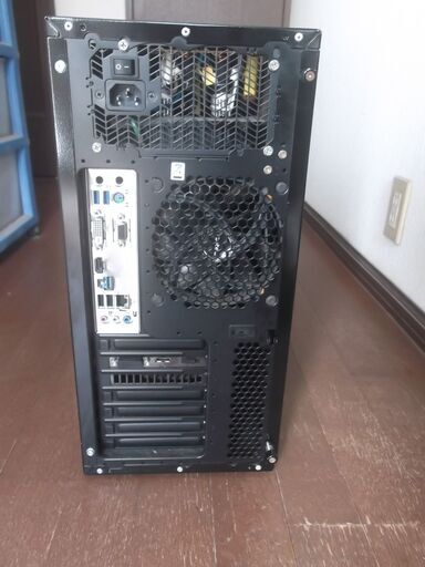 第123号　ゲーミングパソコン　9世代　Core i5 9600KF 　　ＳＳＤ２４０ＧＢ　メモリ16ＧＢ　　office付