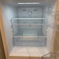 冷凍冷蔵庫　ハイセンス HR-D1304 直接引取り 3/30までの画像