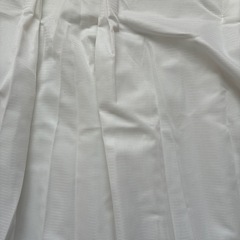 美品ホワイトカーテン1枚の画像