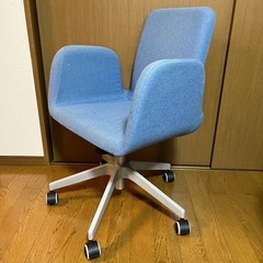 IKEA イケア　LÅNGFJÄLLロングフィェル　ファブリックオフィスチェアの画像