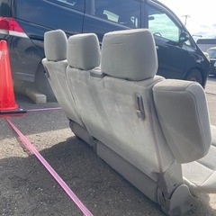 三菱 パジェロ ロング セカンドシート 2列目 V78W 2002年式の画像