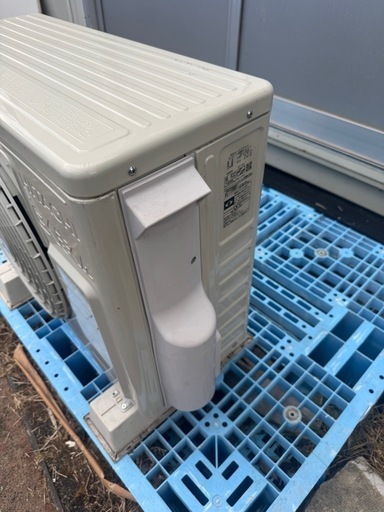 ポンプダウン済　日立 ルームエアコン 白くまくん 6畳用 2.2kW 2021年製 RAS-D22L(W)