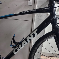 GIANT（ジャイアント）のクロスバイク「ESCAPE RX3」の画像
