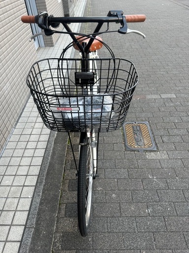 26インチ　YAMAHA　PAS　Ami電動アシスト自転車　ホワイト