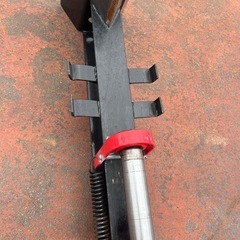 手動油圧式薪割機の画像