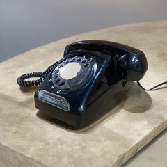 黒電話　（使用可能です）　電話線2.8m付きの画像