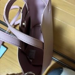🌸肩掛けバック　ピンク色です‼️の画像