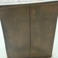 アジアン風タンスの画像