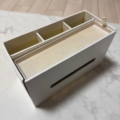 ニトリ　リモコンティッシュボックス
の画像