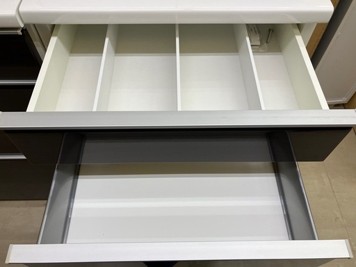 松田家具 食器棚　3049