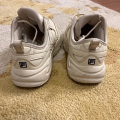 スニーカー　フィラFILAの画像