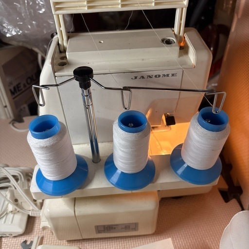 JANOME MY LOCK・3 ロックミシン