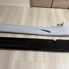 210 クラウンアスリート サイドステップの画像