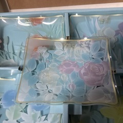 ガラス製 皿セット 和菓子 洋菓子 花柄の画像