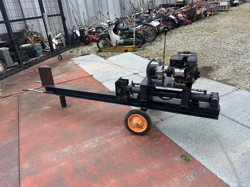 エンジン薪割り機　動作品