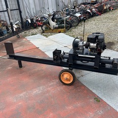 エンジン薪割り機　動作品の画像
