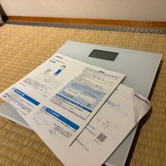 【OMROM】体重計  HN-300T2-JTW  アプリ対応の画像