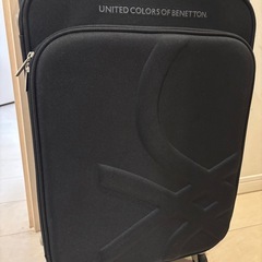 ベネトン　キャリーケース　　の画像