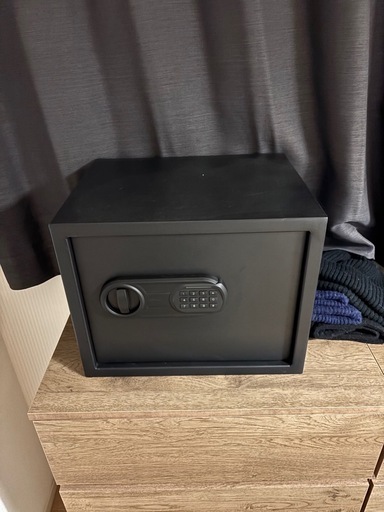 金庫、美品、ほぼ新品