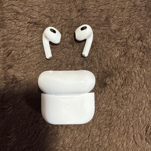 Apple﻿AirPods【第3世代】