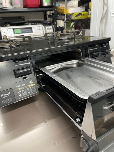配送可能　保証付き プロパンガス用　ガステーブルコンロ 水なし両面焼きグリル ブラック KG66VGR