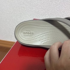 crocs さんだるサンダルの画像