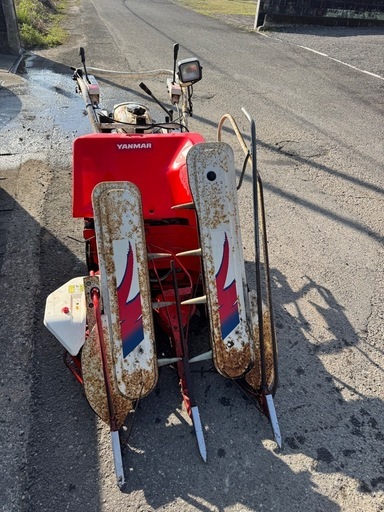 ヤンマー　中古　バインダー　2条刈り Be65