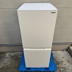 329⭐️2023年製美品★シャープ　冷蔵庫　右、左開き　マットホワイト　一人暮らしの画像