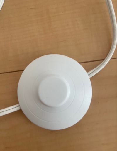 美品　Louis Poulsen ルイス ポールセン　AJ フロア ランプ　IKEA   　