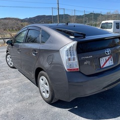 ★ プリウス30 S LED ★ナビ★Bカメラ★TV★DVDビデオ★禁煙車★の画像