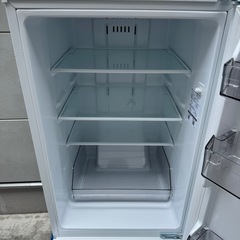 393⭐️2025年製★東芝　冷蔵庫　ホワイト　一人暮らし　自動霜取りの画像