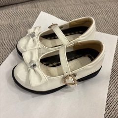 フォーマルシューズ　15.5センチの画像