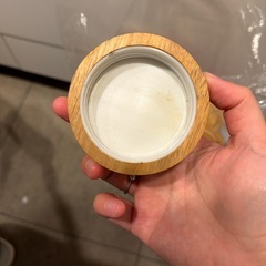 ガラス製の調味料保存瓶の画像