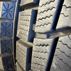 245/70/16冬グットイヤーの画像