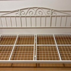 姫系ベッドフレームの画像