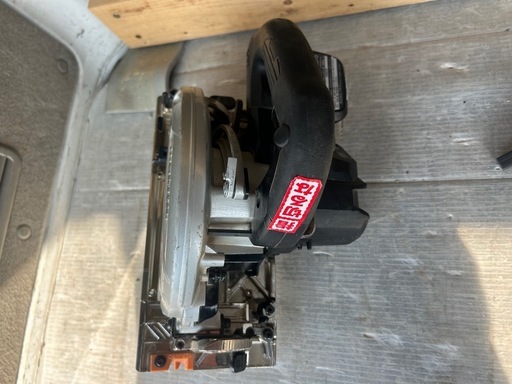 Makita HS631D 丸ノコ　18V バッテリー