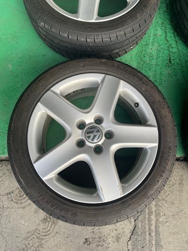 【値下げ】ゴルフ7・VW純正17inchアルミ+スタッドレス4本セット
