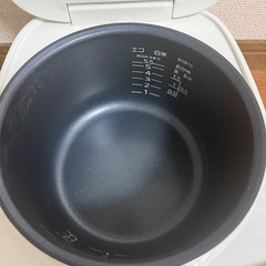炊飯器の画像