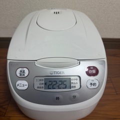 炊飯器の画像