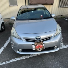 prius alpha 2013 の画像