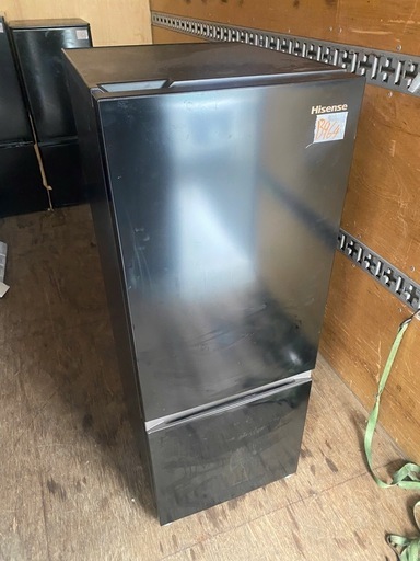 NO B964?福岡市内配送設置無料✨?ハイセンス 冷蔵庫 幅48.1cm 162L 自動霜取り 一人暮らし スリム 大容量冷蔵室 耐